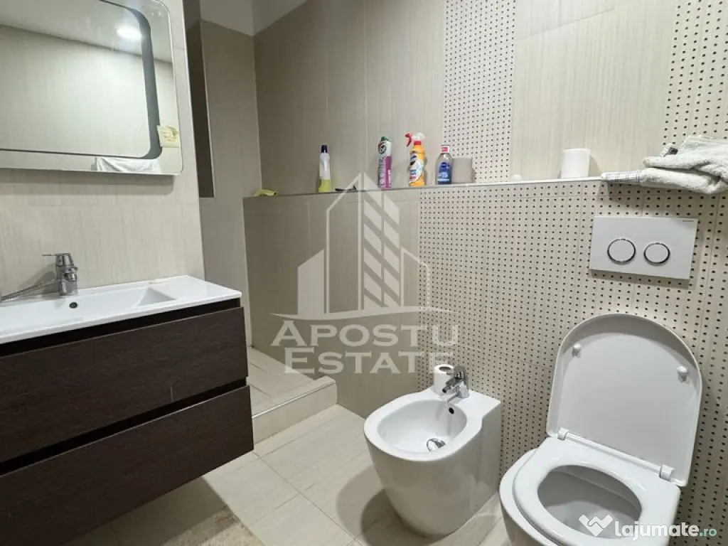 Apartament 3 camere, semidecomandat, et 2/4 , Zona Sagului