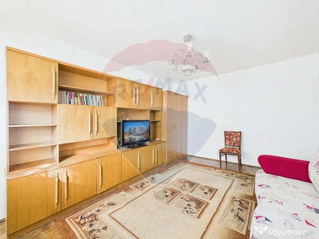 Apartament cu 2 camere de vânzare în zona Eroii Revolutiei 