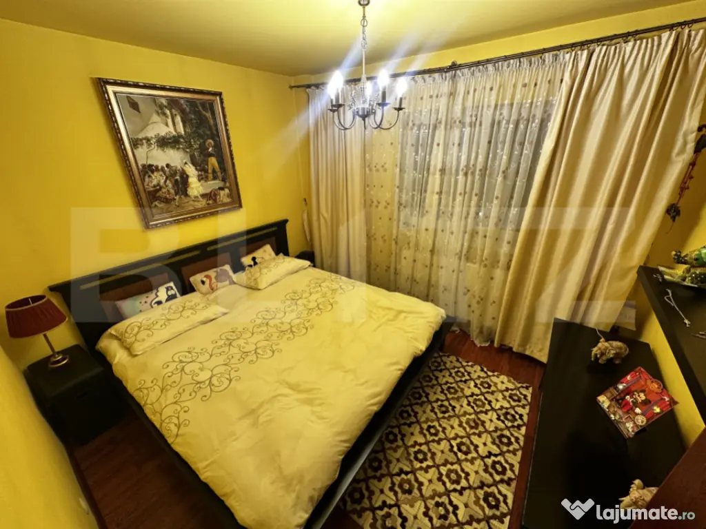 Apartament 3 camere, decomandat, 74 mp, zona Liceul Tudor Ar