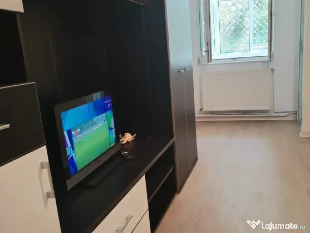 „Garsonieră de vânzare, situată în zona Alexandru, 