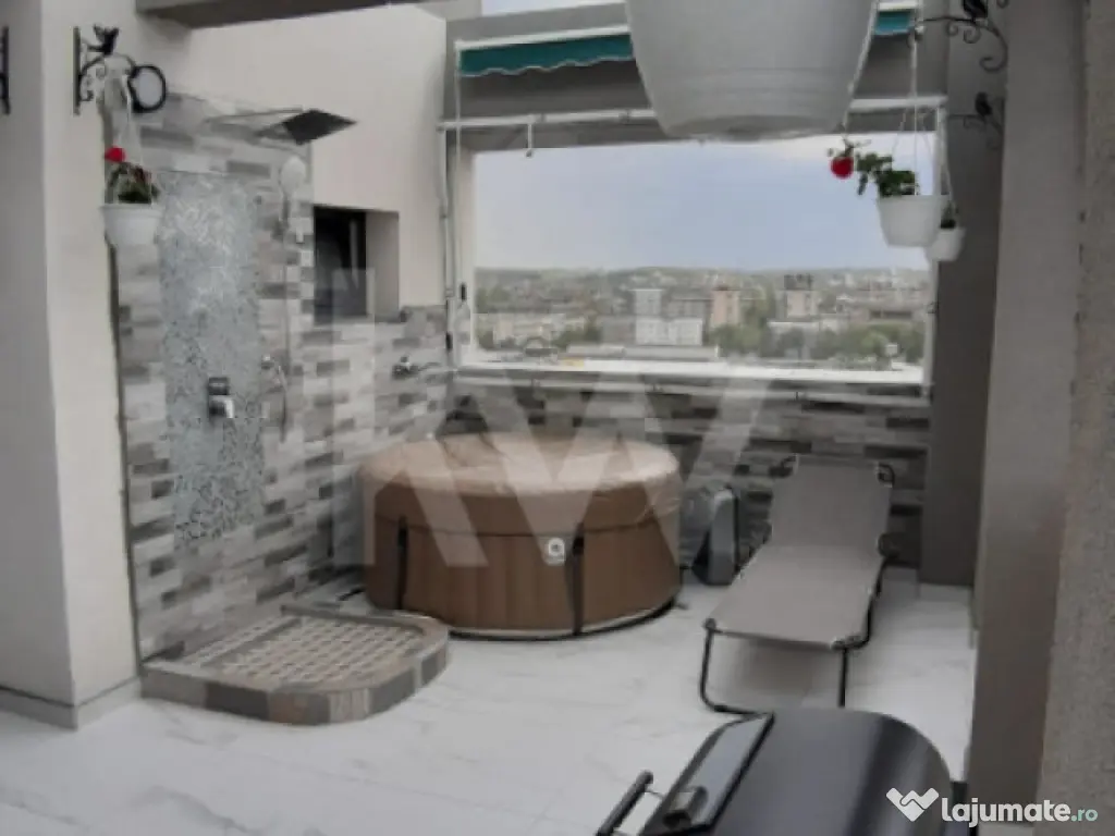 Apartament 2 camere, tip penthouse 