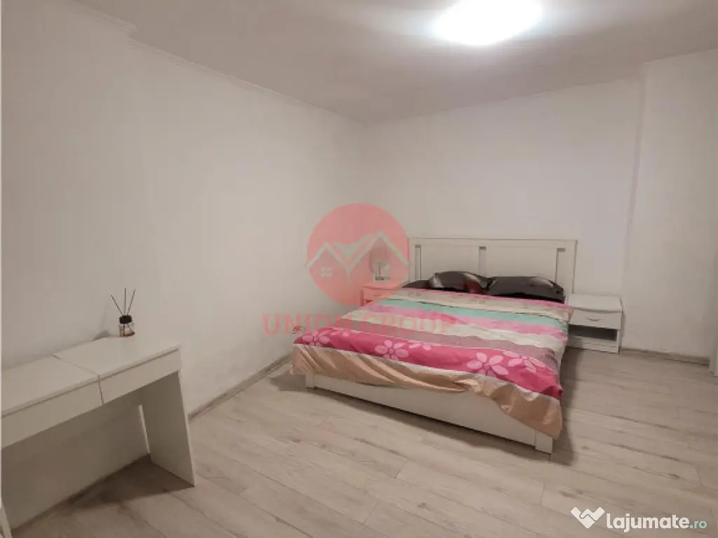 Casa Renovata si Mobilata Complet - Pozitionare Excelenta - 