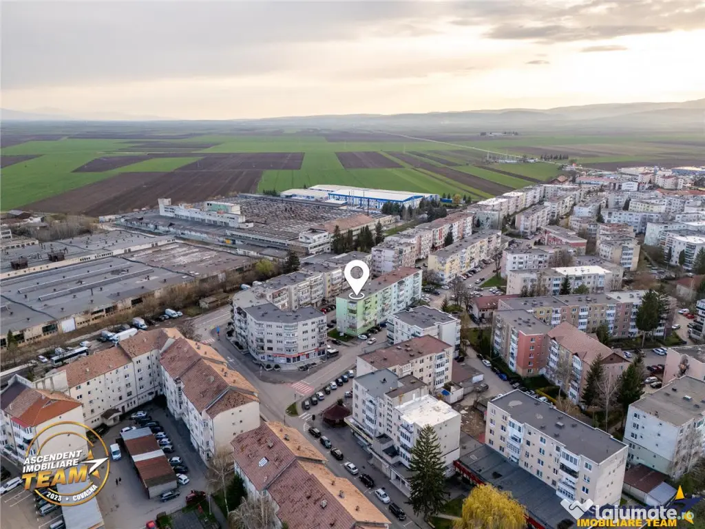 Film! Rezidenta personalizabila, etaj1, cu balcon,Targu Secu 