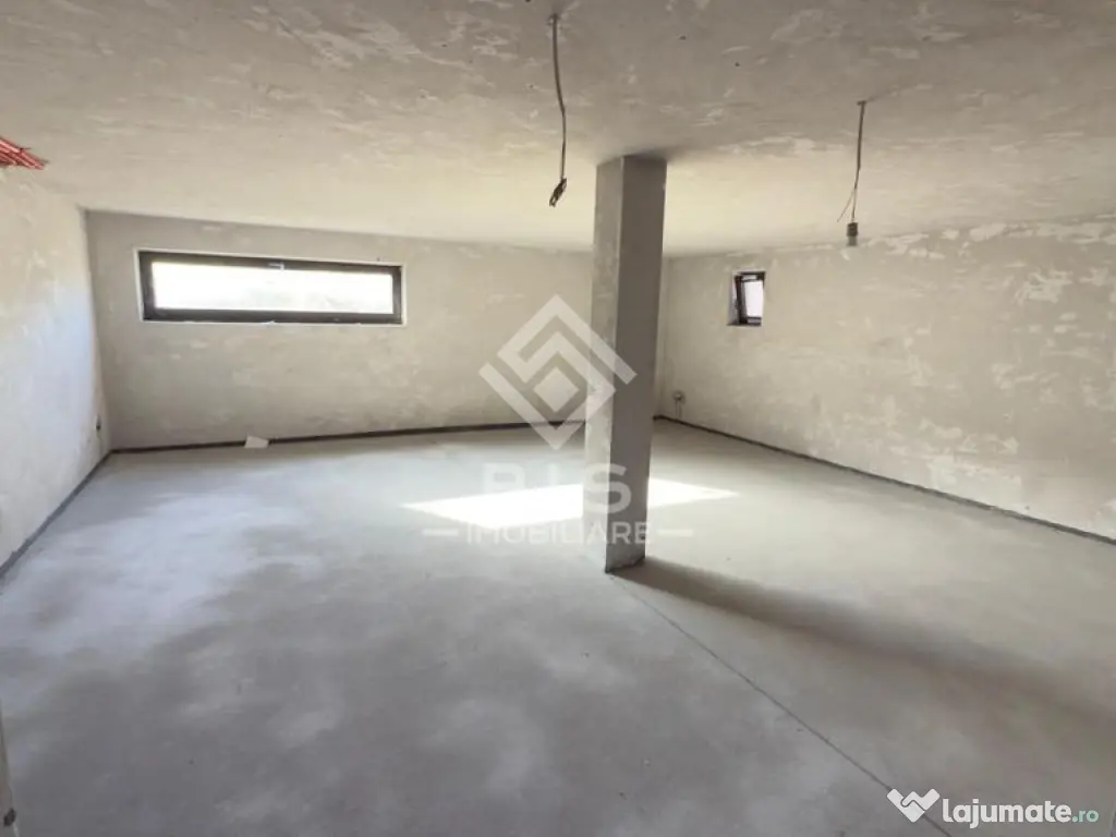 Casă 3 camere, 185mp, semifinisată, D+P+E