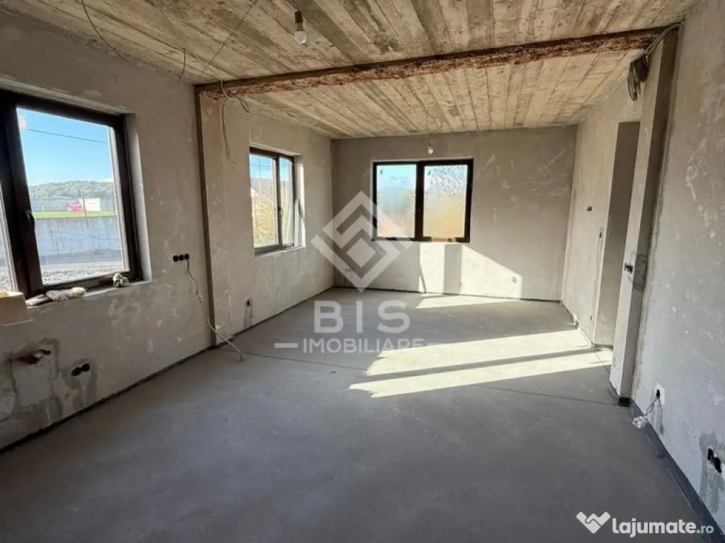 Casă 3 camere, 185mp, semifinisată, D+P+E