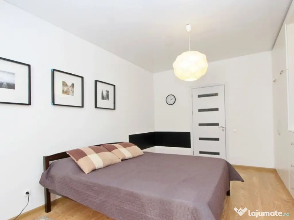 Garsoniera de inchiriat zona Piata Victoriei 