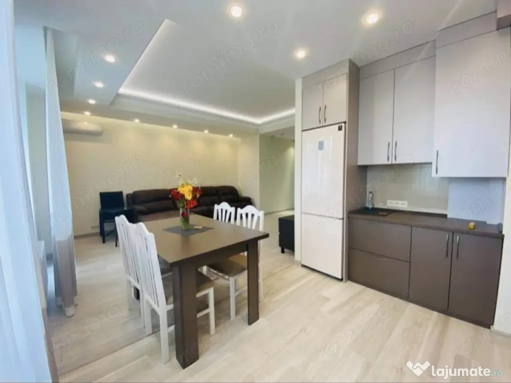 2 Camere zona Rahova 