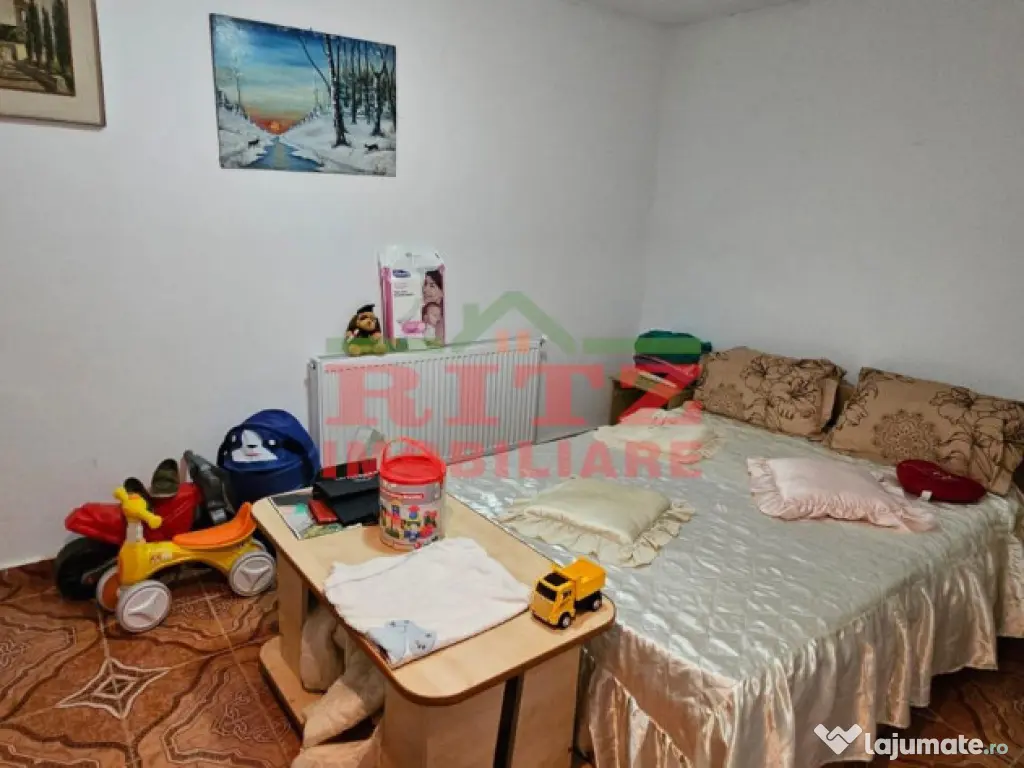 CASA DE VANZARE P 1 E 