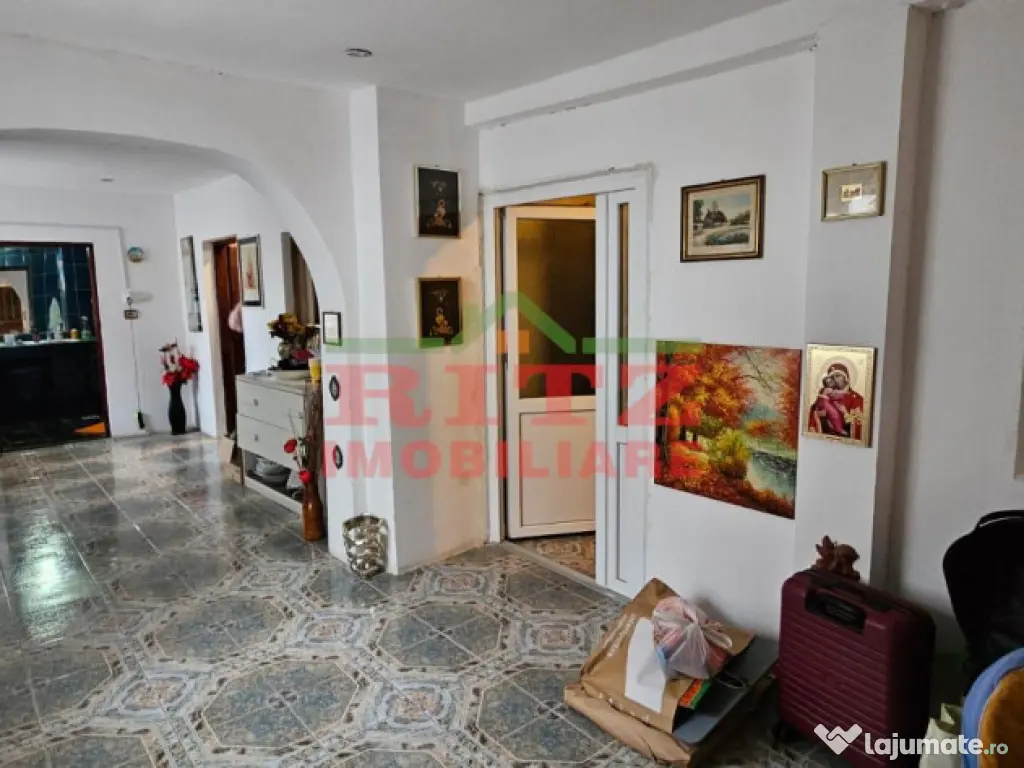 CASA DE VANZARE P 1 E 