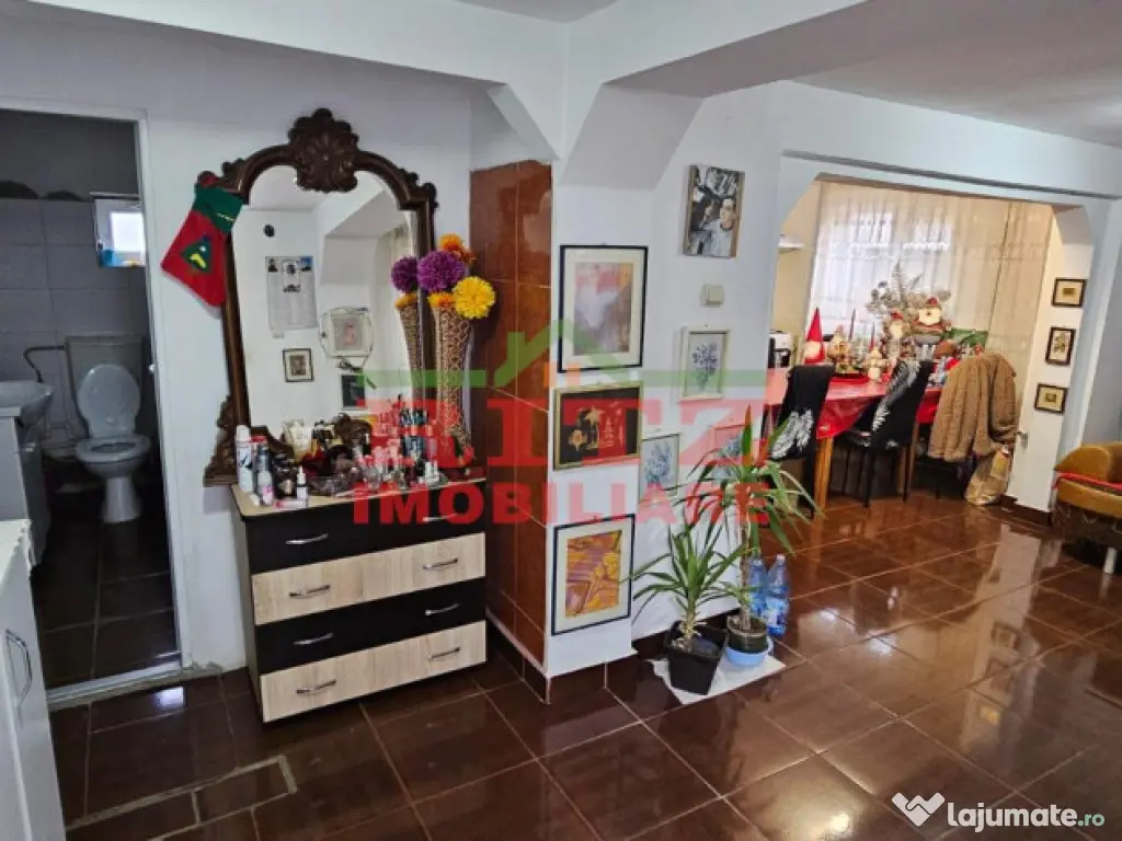 CASA DE VANZARE P 1 E 