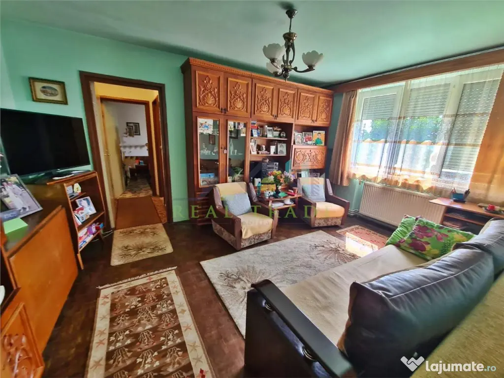 Apartament 3 camere zona Centrul- Civic