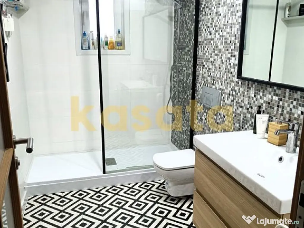 3 camere Cosmopolis I 85 mp I parcare I vedere libera 