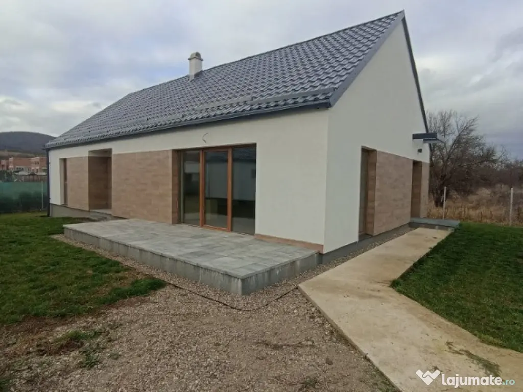 De vânzare casa particulara în Sfântu Gheorghe