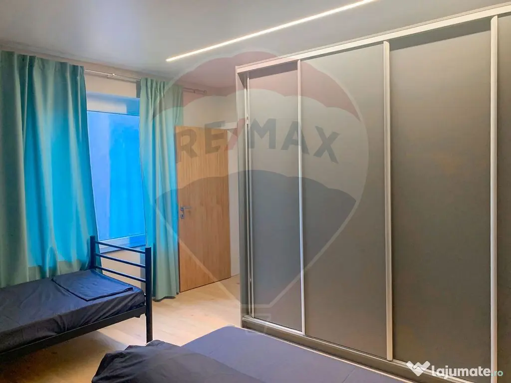 Casă ultramodernă cu 4 dormitoare, de închiriat, carti...