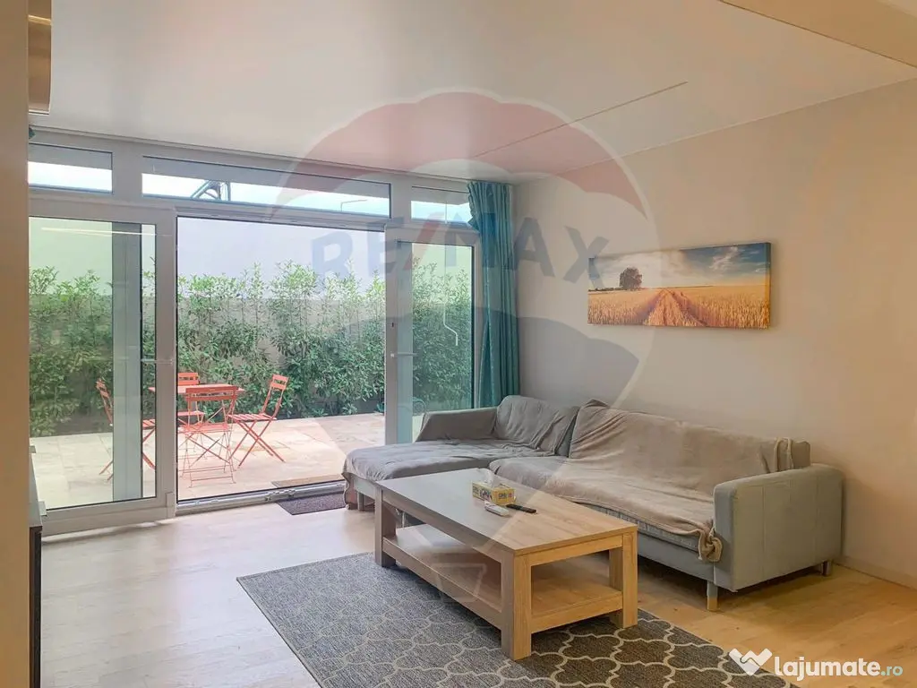 Casă ultramodernă cu 4 dormitoare, de închiriat, carti...