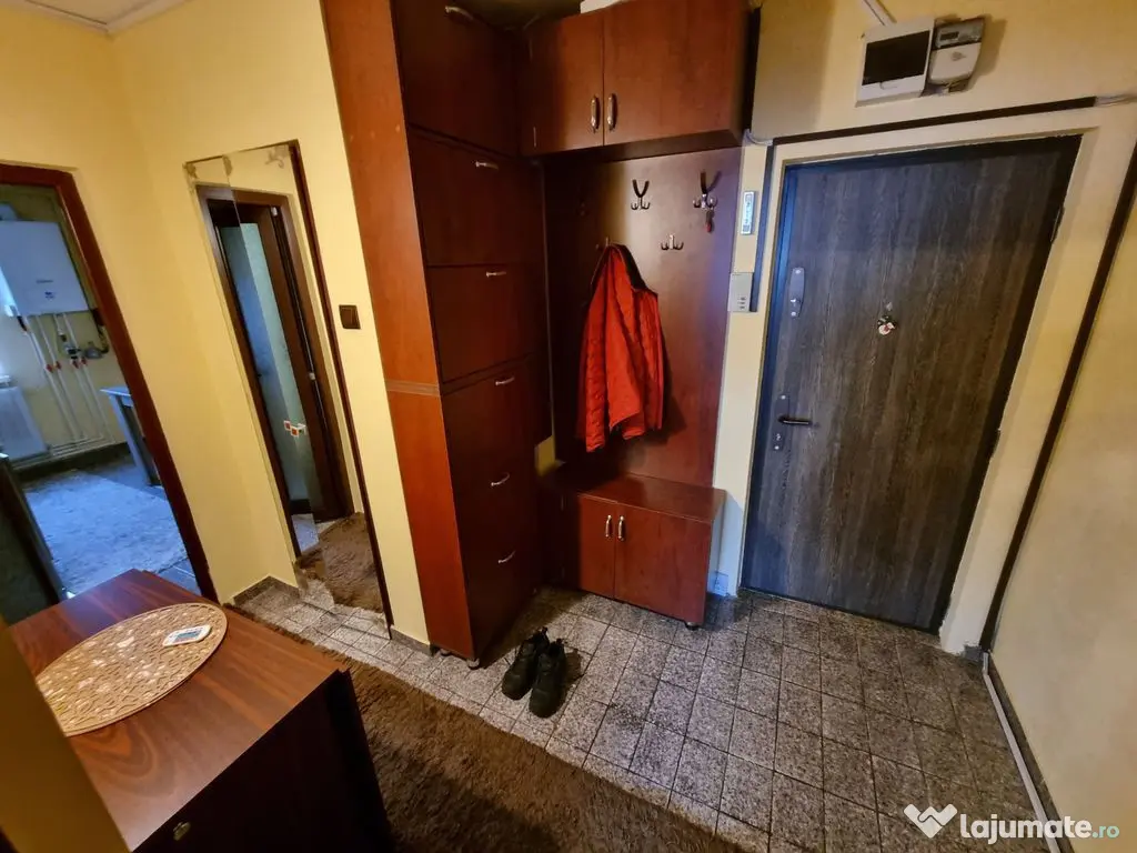 Apartament 2 camere zona Bratianu (scoala 8) 