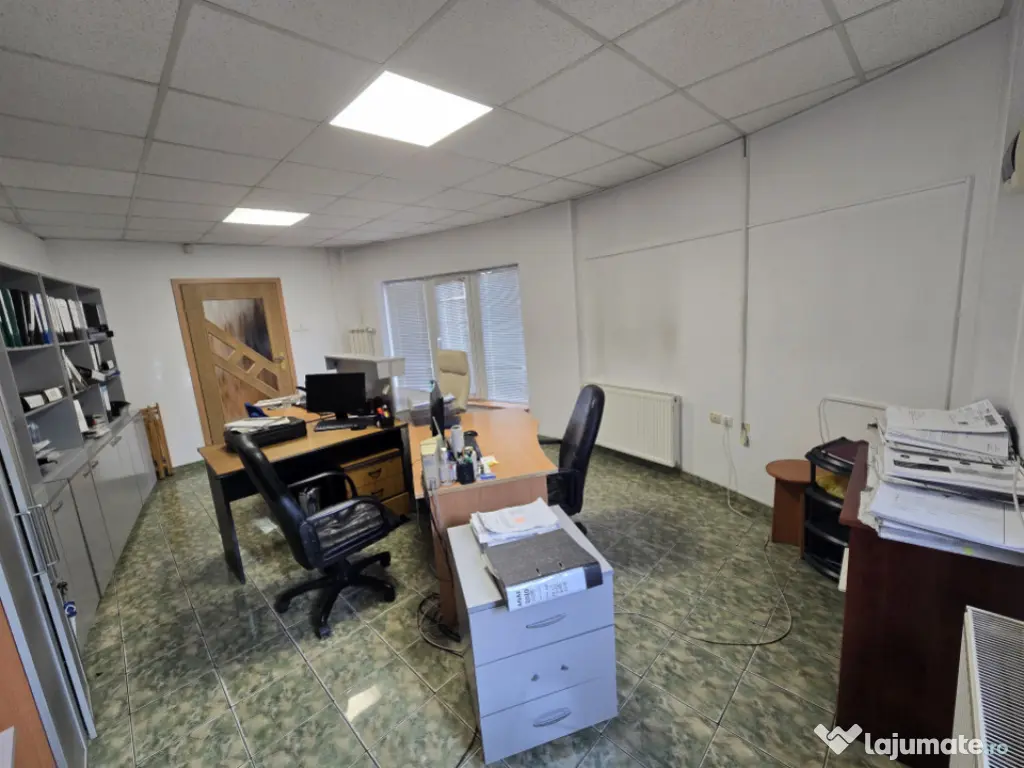 Casa la curte individuala Sector 4 (M Eroii Revolutiei) 