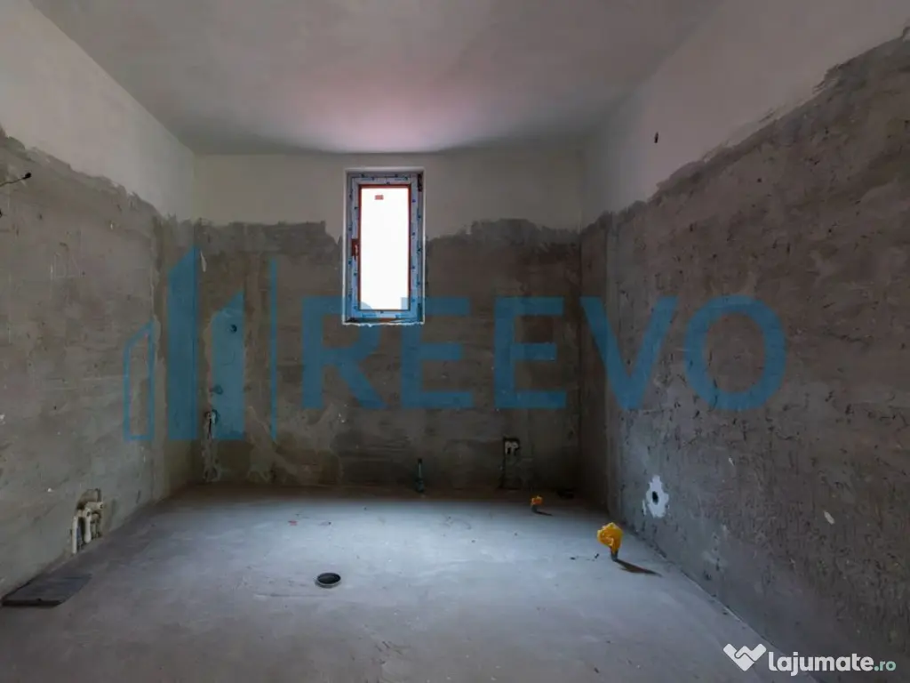 Vilă modernă în Cartierul CFR, cu mansardă și garaj 