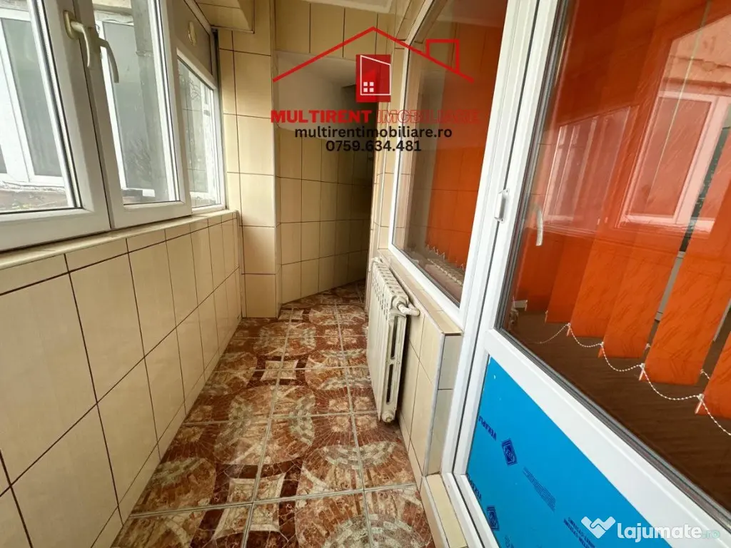 Garsoniera cf.1 - str.1848- de vanzare! 