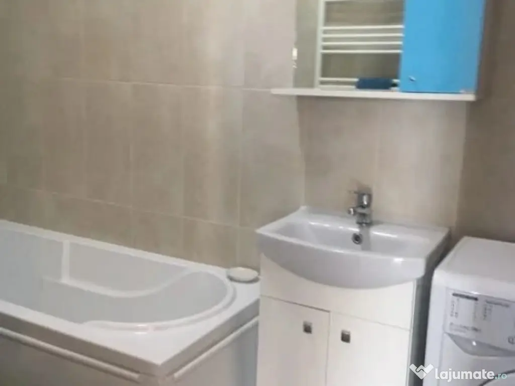 Spre inchiriere garsoniera in zona Aparatorii Patriei