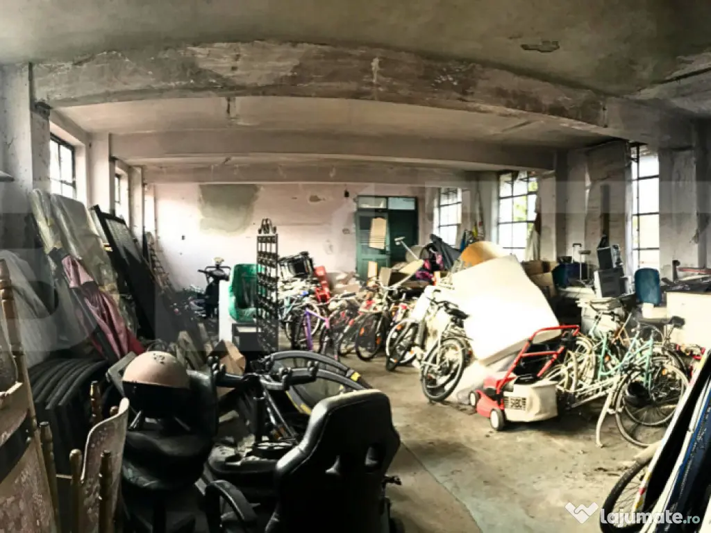 Hală – Investitie - Oportunitate unică lângă Primări