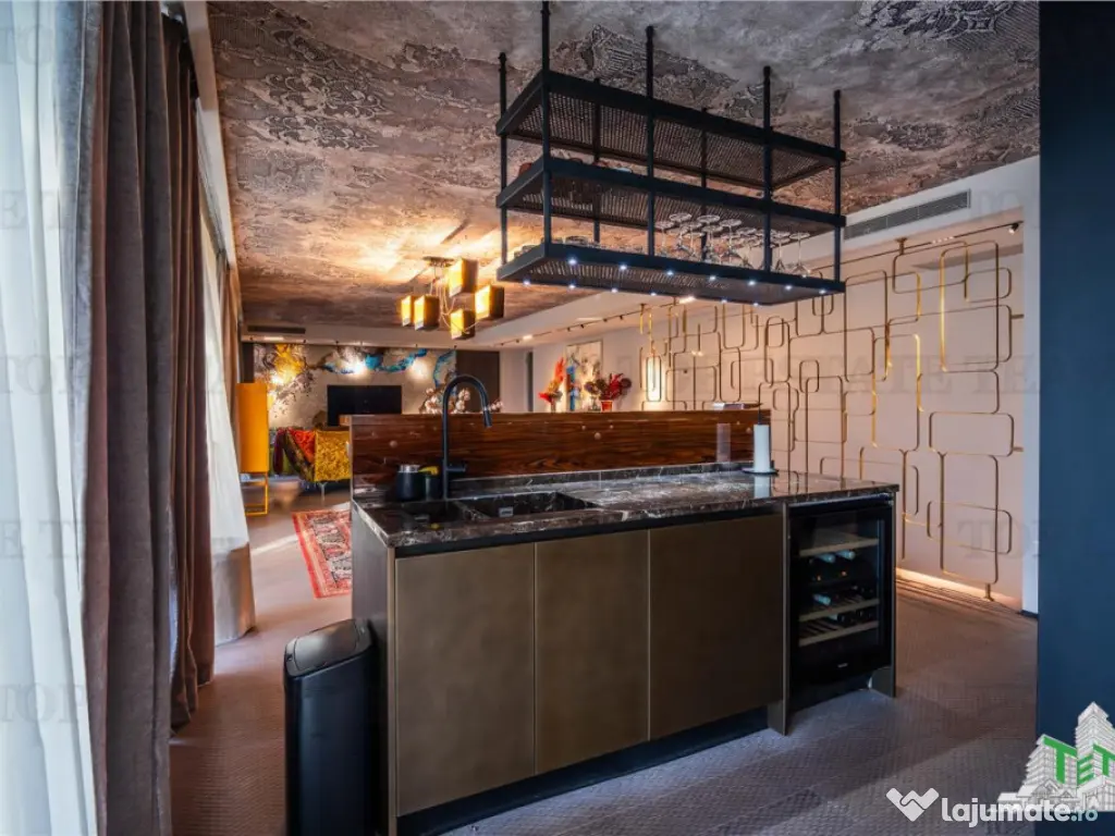 Apartament 5 Camere gradina 188mp 4 locuri parcare in su