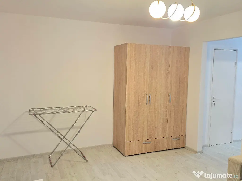 Vand apartament cu 2 camere in Deva, Muncii, Piata Centrala, mobilat 
