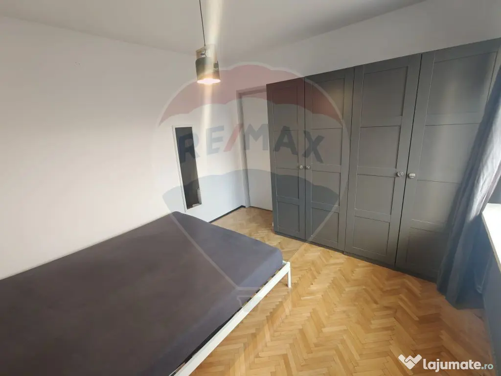 Apartament cu 3 camere de inchiriat Victor Babeș etaj 1 