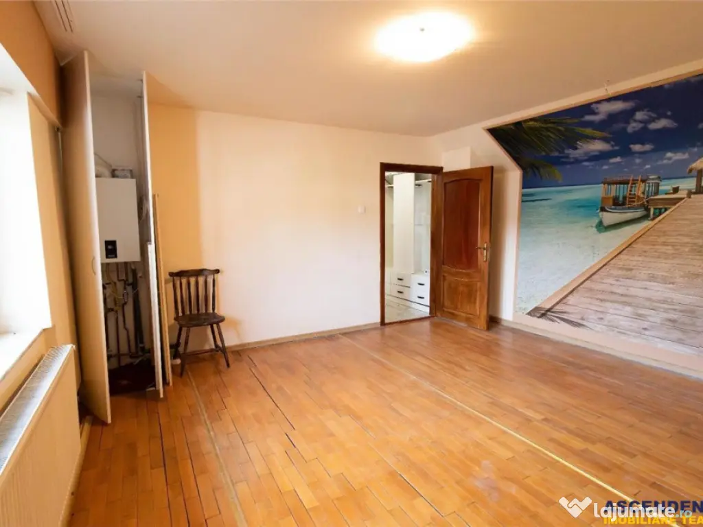 Apartament in vila,3 camere,90 mp utili,acces separat,Brasov 