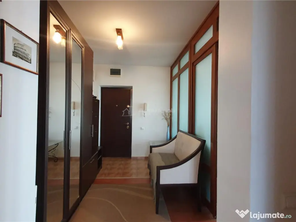 Apartament spatios - 60 mp - 2 camere - Zamca 