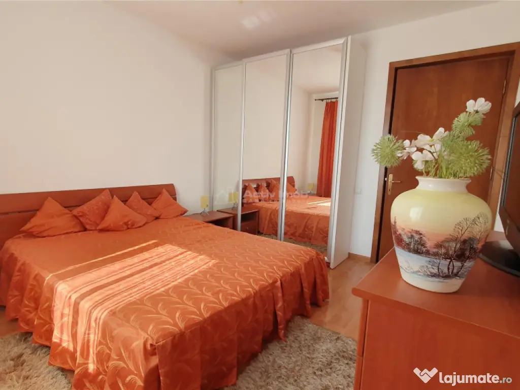 Apartament spatios - 60 mp - 2 camere - Zamca 