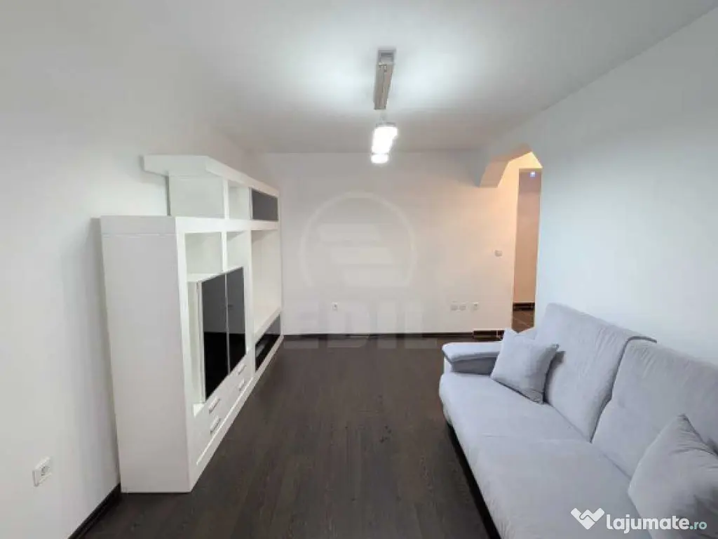 Apartament 1 camera ,zona Stejarului