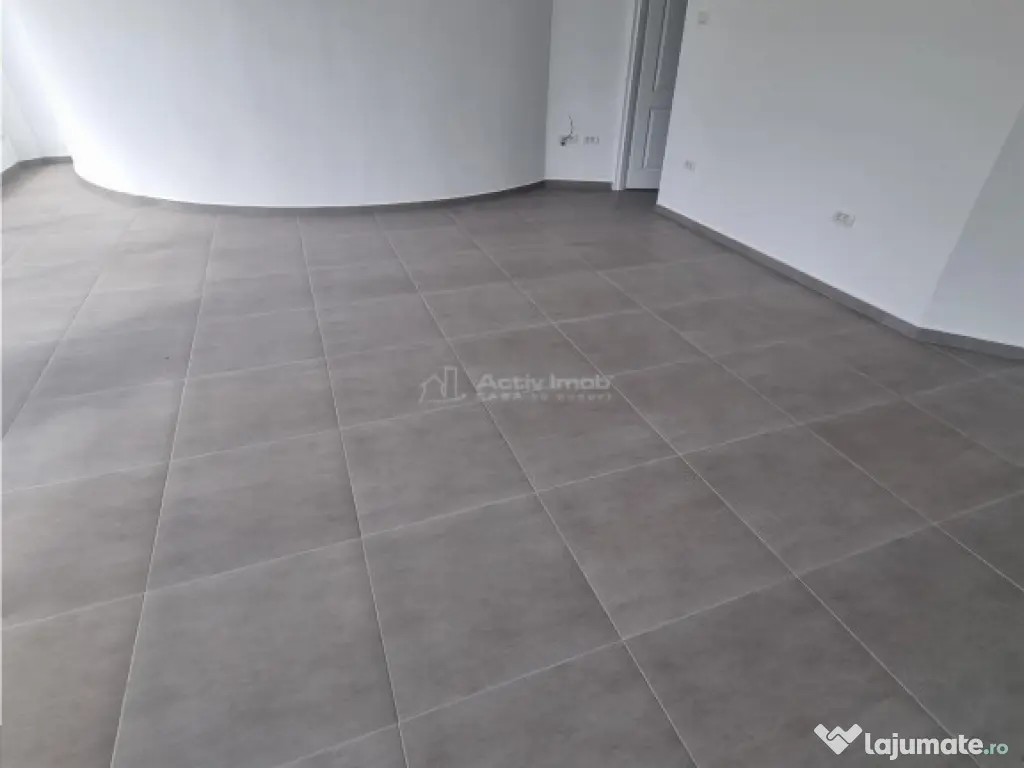 SPATIU COMERCIAL ULTRACENTRAL - Str . LIBERTATII 