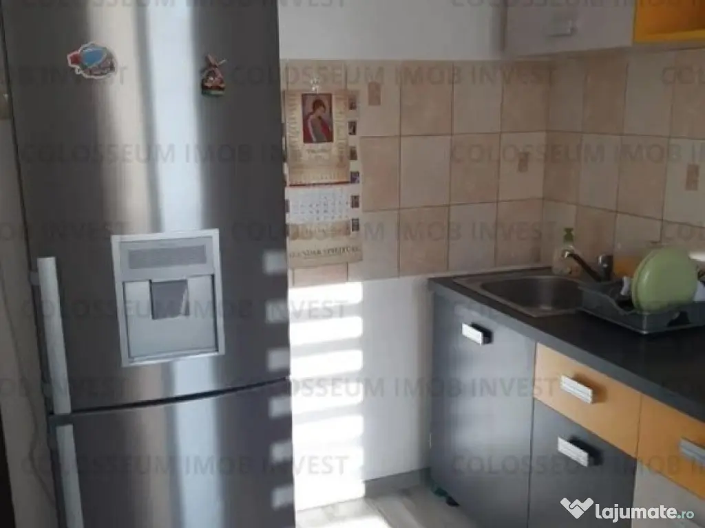 Garsoniera decomandat - zona Astra 