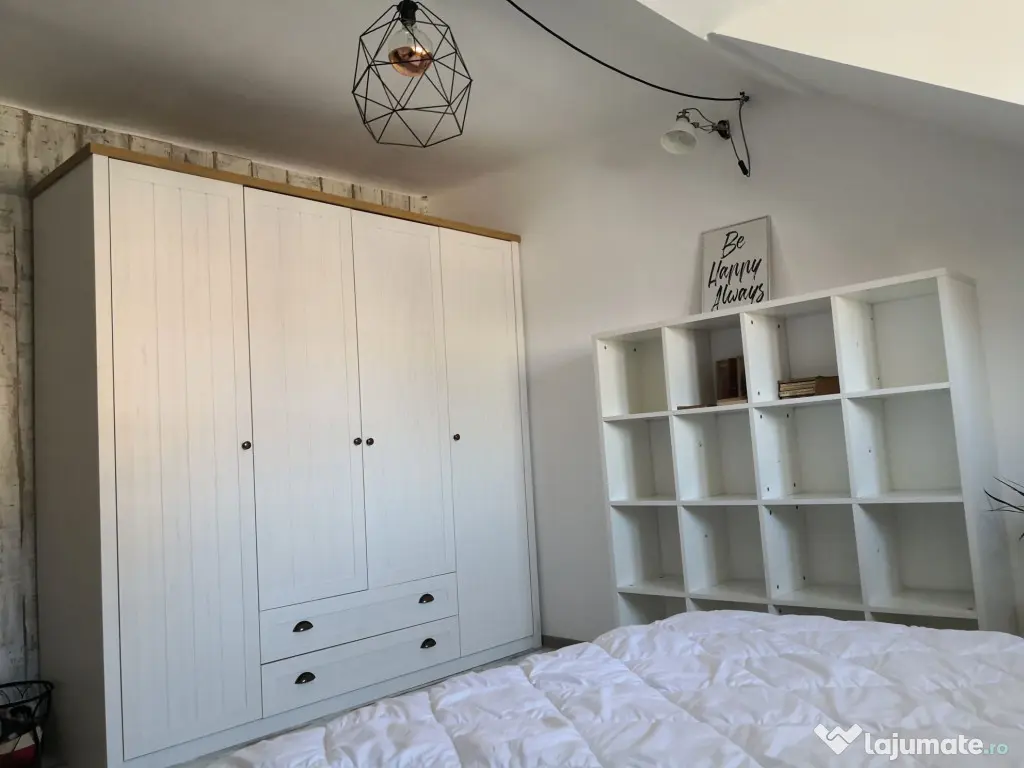 Apartament 2 camere Centrul istoric,85000 Euro 