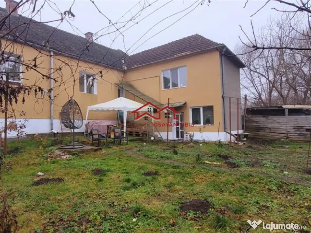 Apartament spatios la casa cu gradina,Cisnadie,comision 0 