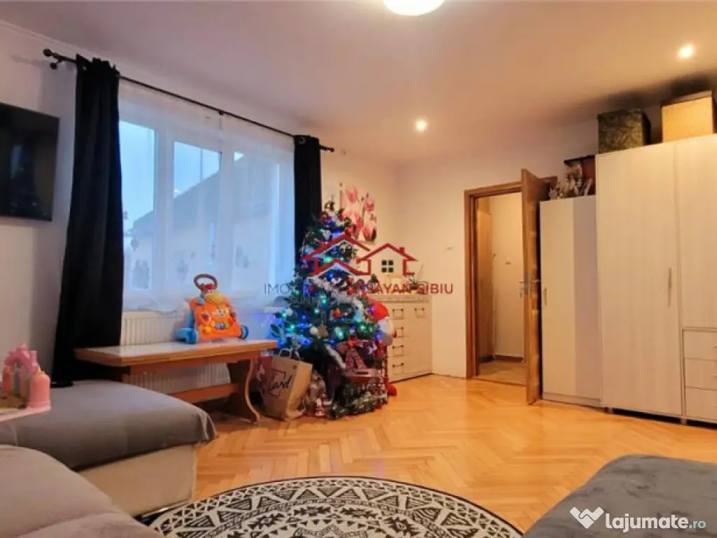 Apartament spatios la casa cu gradina,Cisnadie,comision 0 