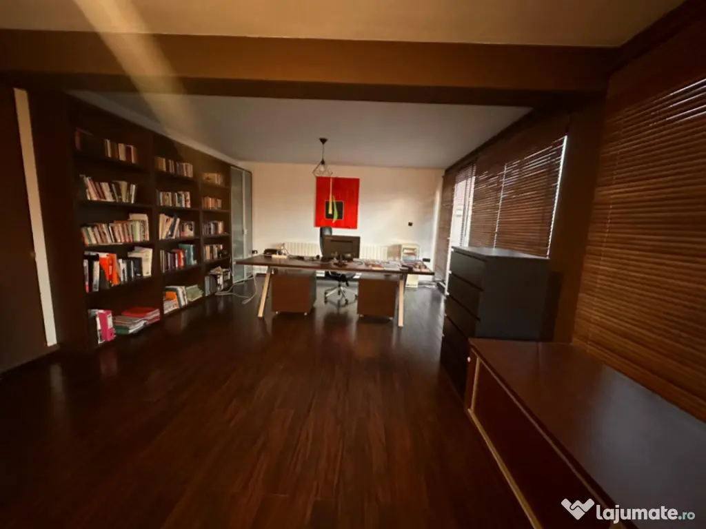 Cladire spatiu comercial / birouri , in zona Anda, Constanta 