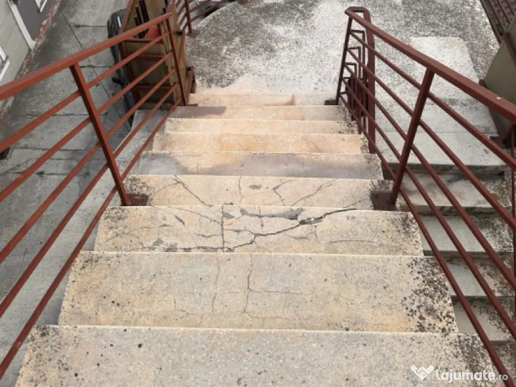 Cladire spatiu comercial / birouri , in zona Anda, Constanta 