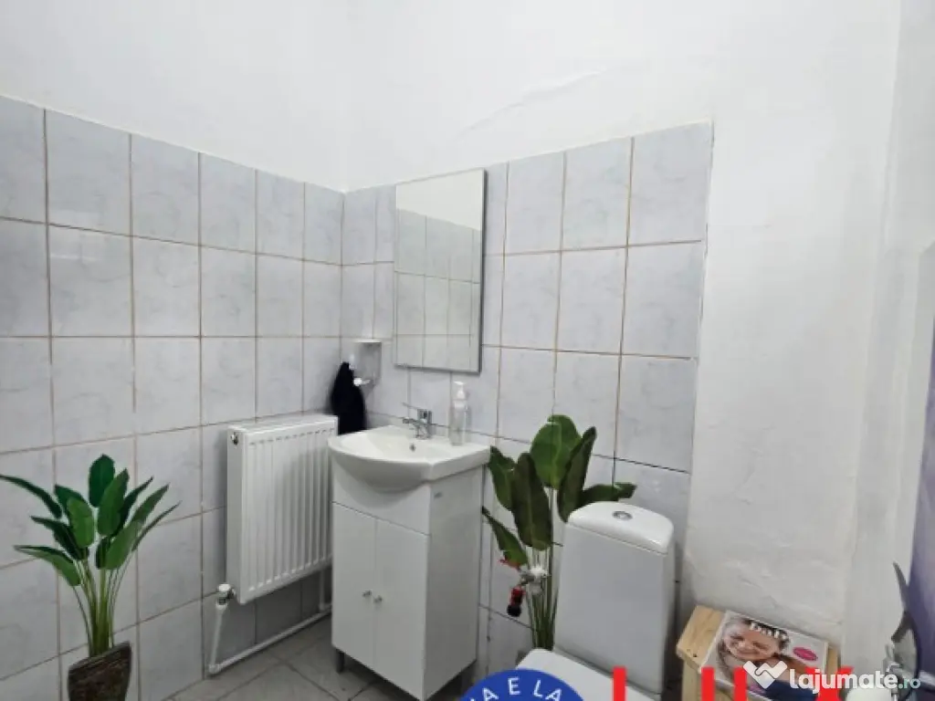 ID 8278 INCHIRIEM spatiu comercial * Zona E3