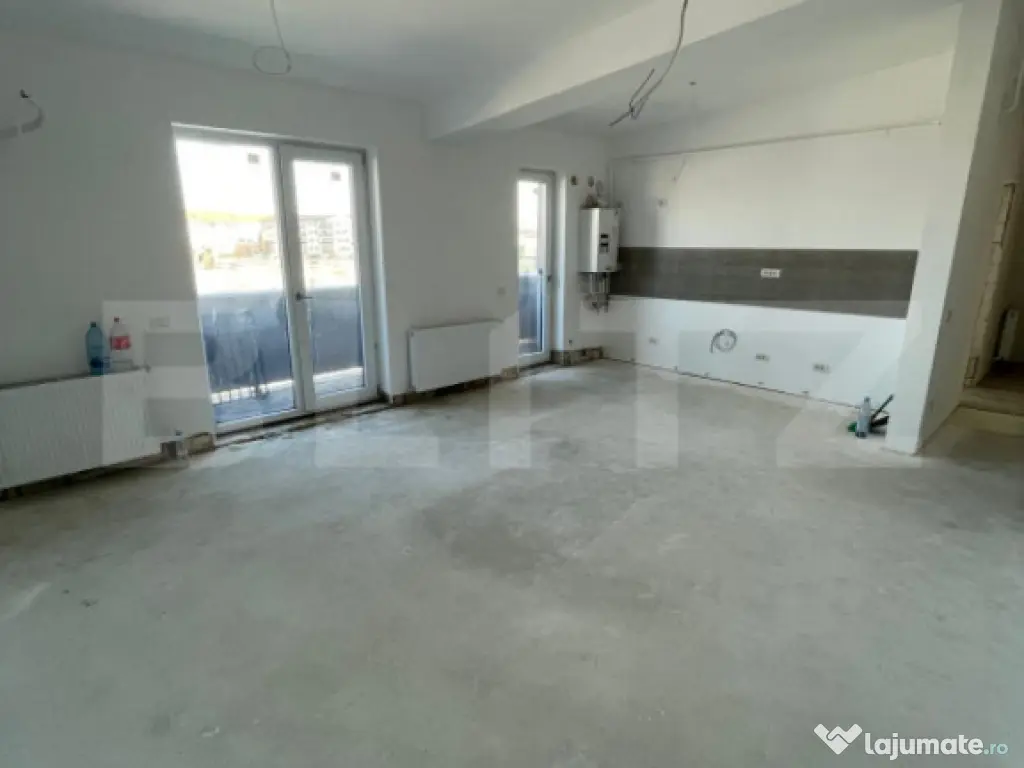 Apartament 3 camere, decomandat, 80.9mp, Cartierul Veteranil