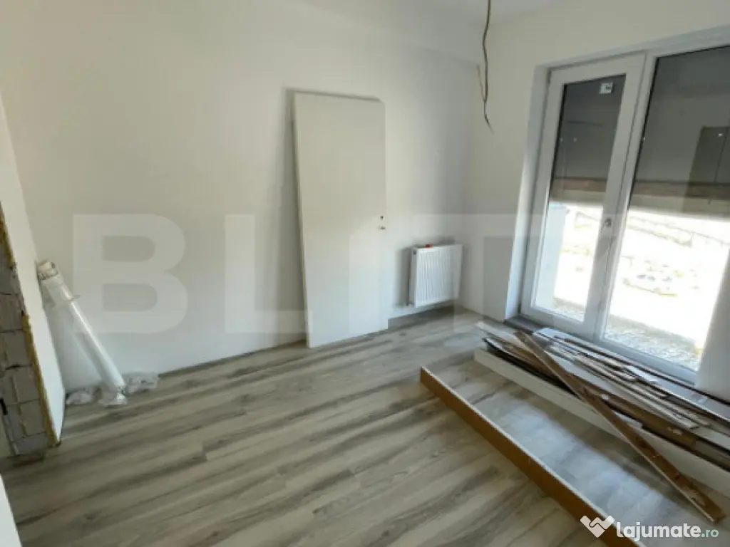 Apartament 3 camere, decomandat, 80.9mp, Cartierul Veteranil