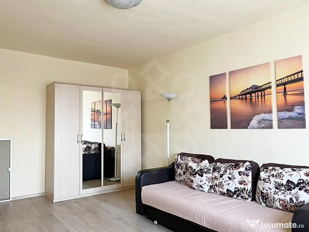 Apartament cu 3 camere de inchiriat pe Calea Aradului, Orade