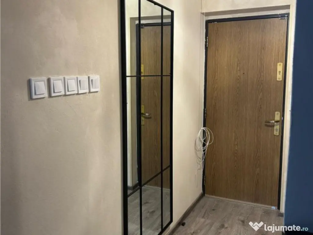 Apartament generos 3 camere Zona Centrul Civic -Brasov 