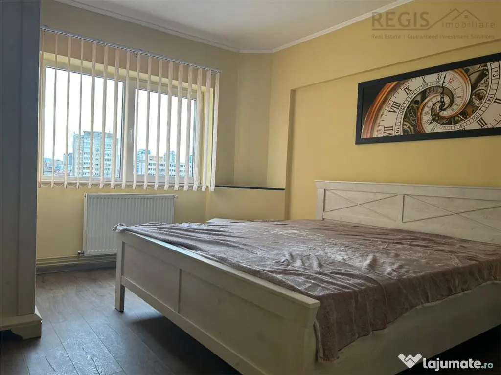Apartament generos 3 camere Zona Centrul Civic -Brasov 