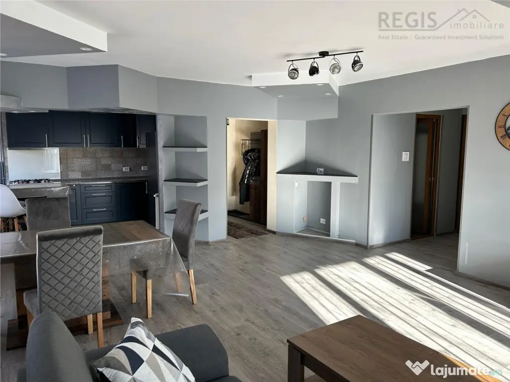 Apartament generos 3 camere Zona Centrul Civic -Brasov 