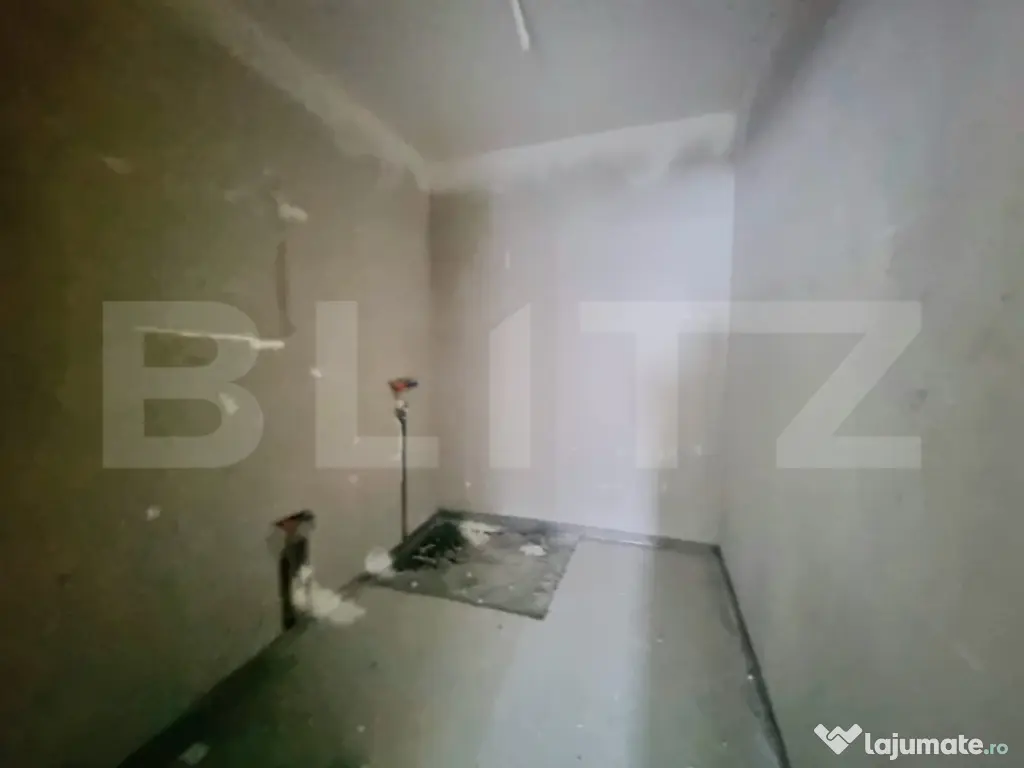 Apartament 3 camere, 63 mp, etaj intermediar, zona Vivo