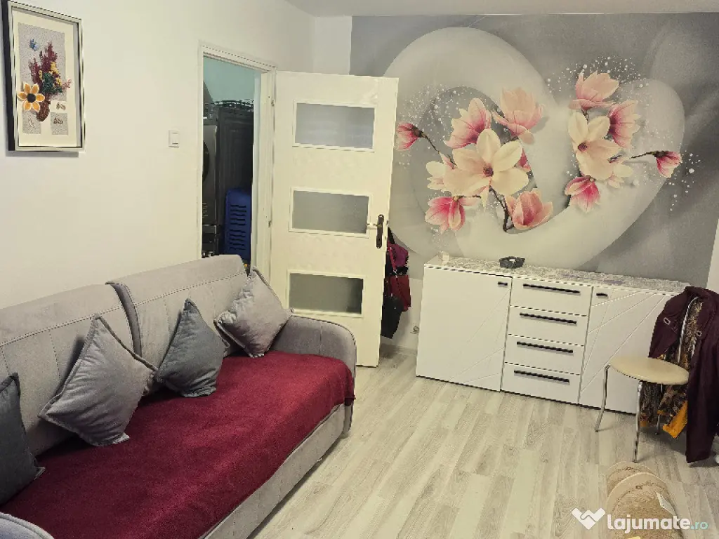 Vand garsoniera in Deva, Eminescu (Micro 15), parter inalt, mobilata