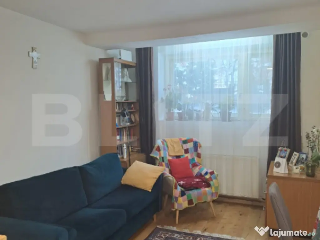 Apartament 2 camere la casă cu curte comună și parcare, G