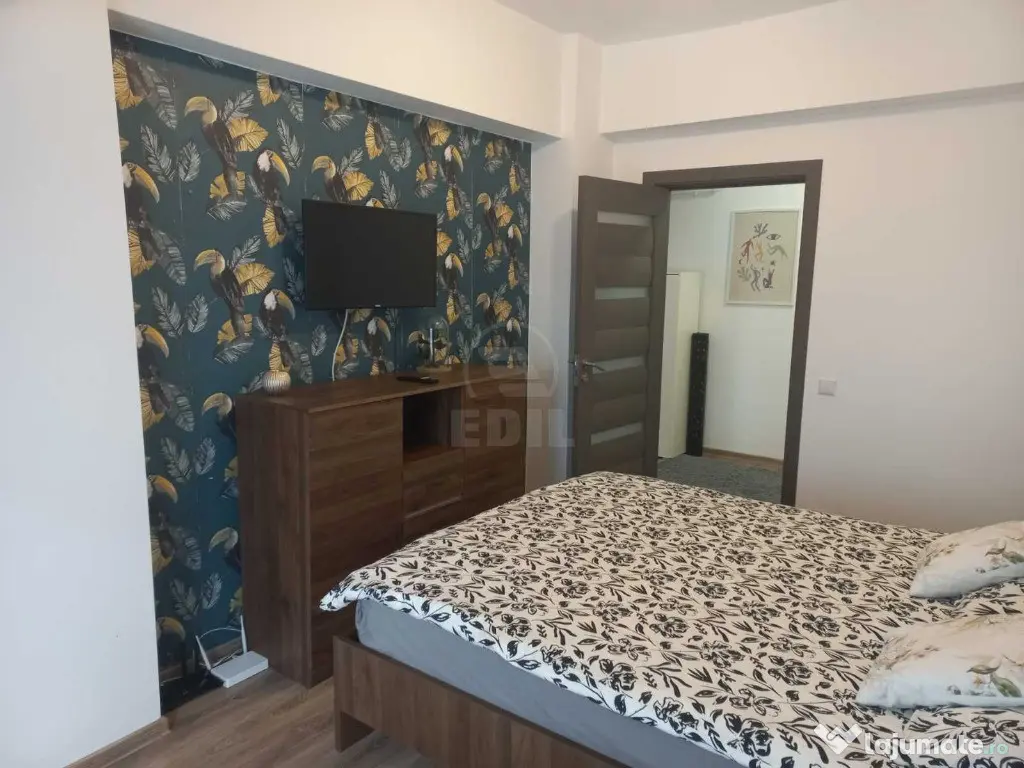 Apartament decomandat, lift și parcare, acces rapid spre Cluj 
